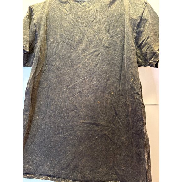 Vintage Y2K Style Edgy Tshirt (men’s large) - Picture 6 of 8